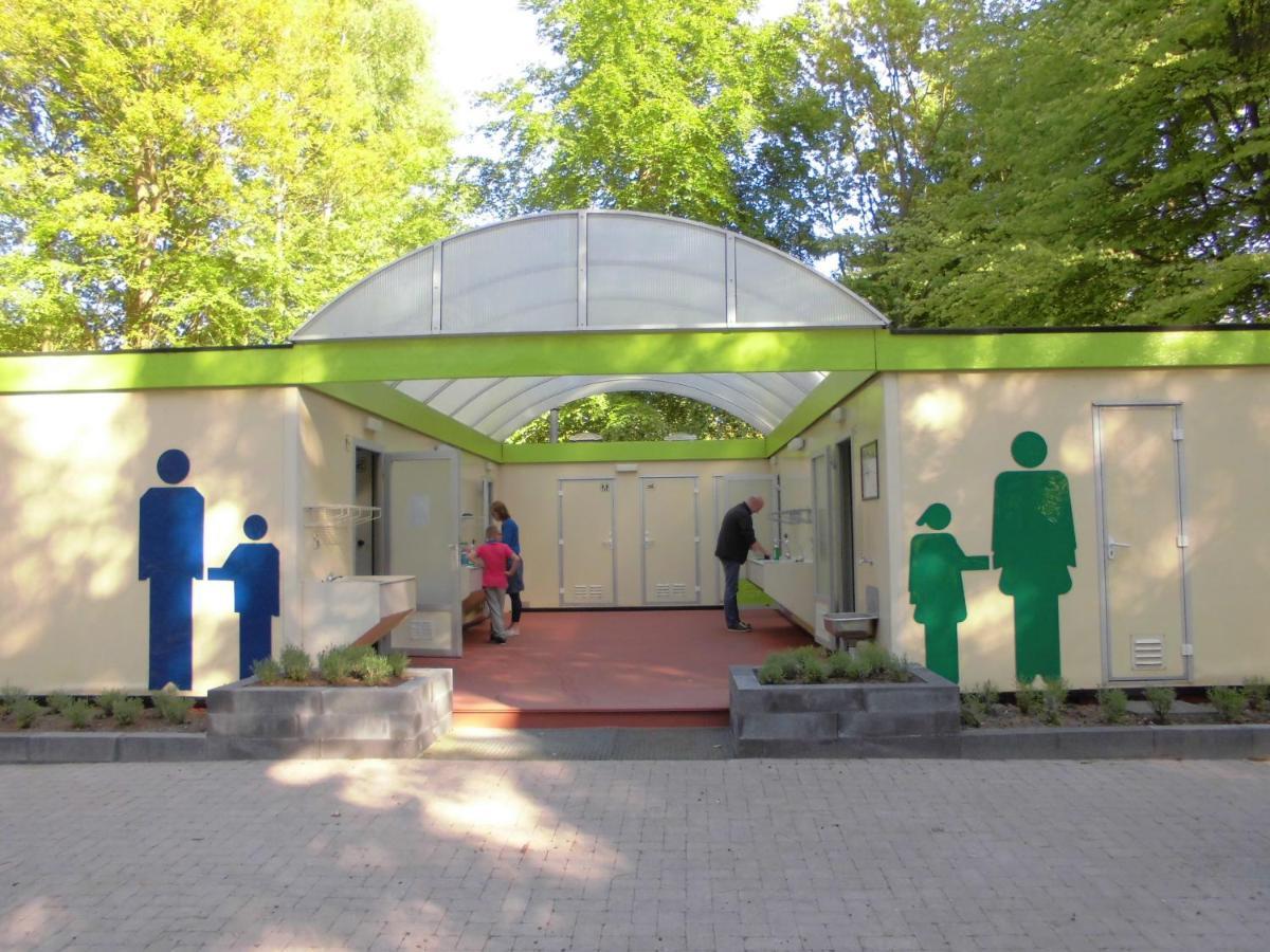 Vakantiepark 'T Urkerbos - Kabouterhuisje Εξωτερικό φωτογραφία